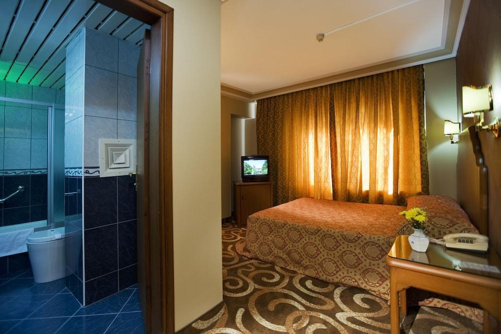 Hotel Buyuk Sahinler Estambul Exterior foto